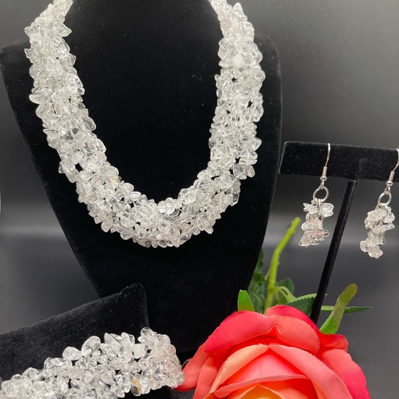 Clear Quartz Necklace Earring and bracelet set - Picture 3 of 9